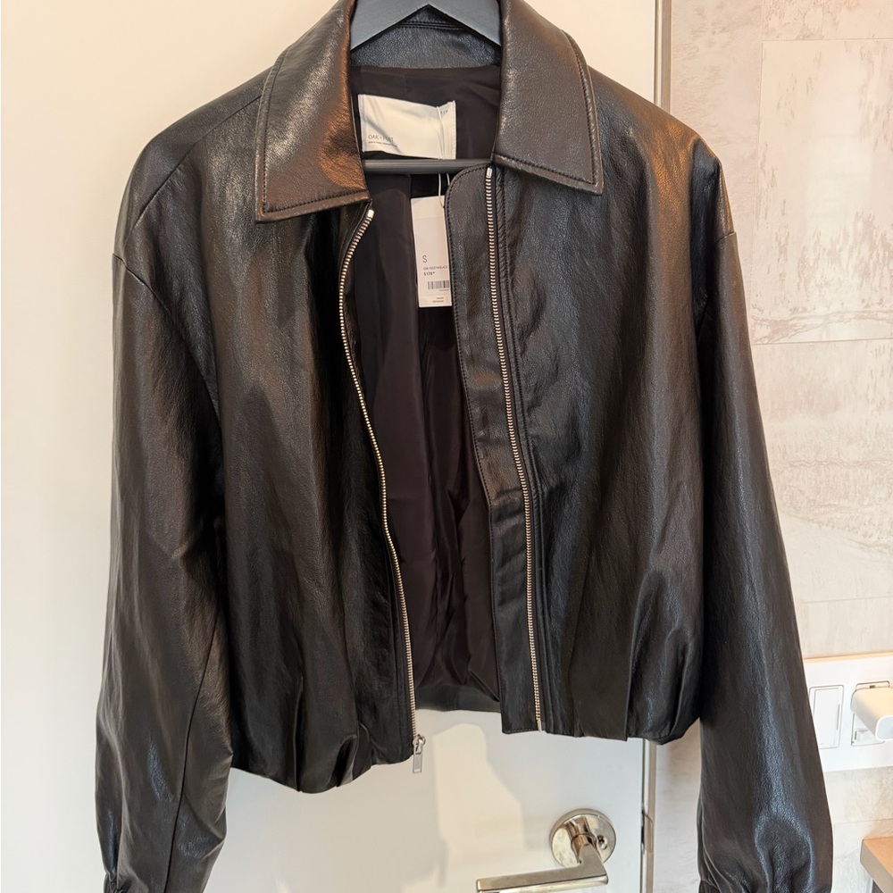 OAK + FORT Black Leather Cropped Jacket Size Small